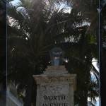 The entrance to Worth Ave Palm Beach